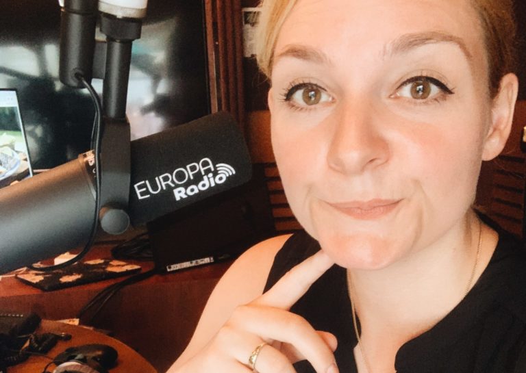 Nina-Carissima Schönrock, Moderatorin für Podcasts, Europa-Park