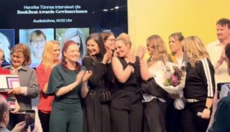 Hörbuchsprecherin des Jahres 2026 bei den BookBeat Awards 2026.